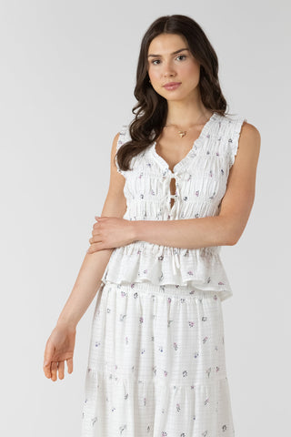 Elastic Detail Tie-Front Top